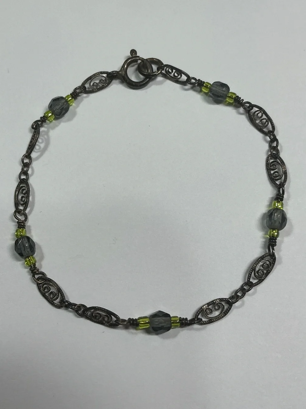Vintage Sterling Silver Filigree Bracelet with Gray & Green Beads. 7 inches long
